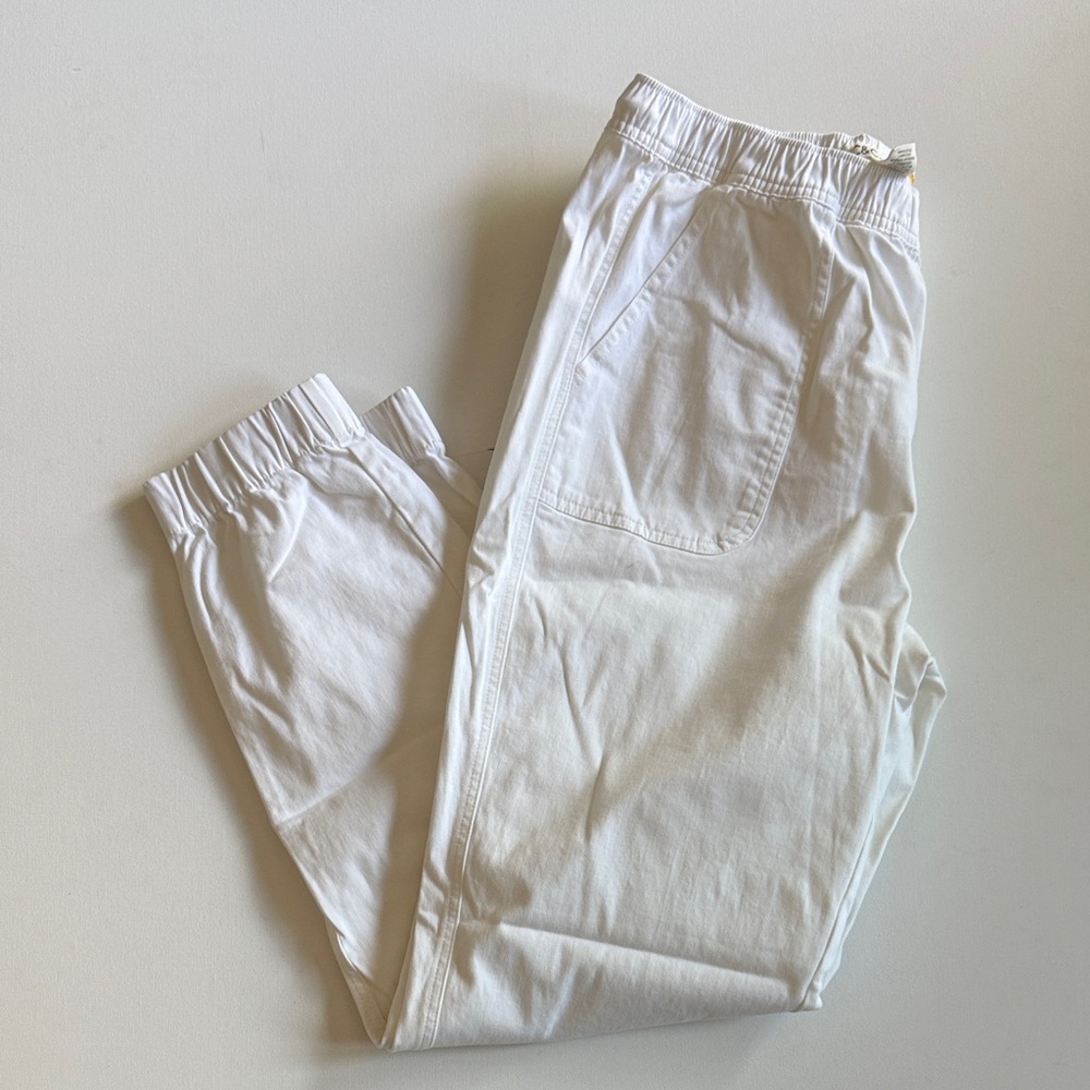 White pants (M)
